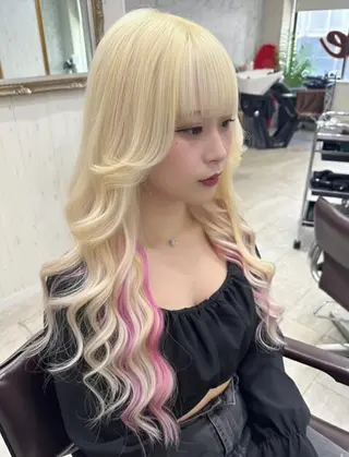 カラー ロング カラー ×シールエクステのヘアスタイル