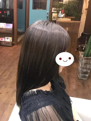 ロング カラー 中野 大士のヘアスタイル