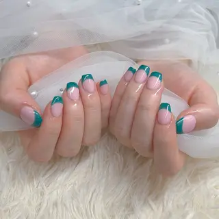 ネイル 伊藤 彩名のネイルデザイン