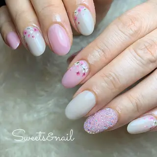 ネイル Sweets& nail みなこのネイルデザイン