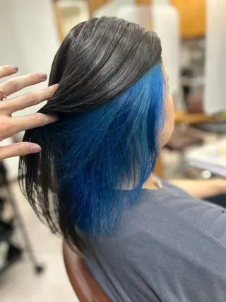 セミロング カラー 比嘉 秀弥のヘアスタイル