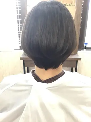 ショート カラー 酸性ストレート/艶髪 ブリーチ/AIRIのヘアスタイル