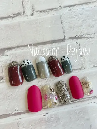 ネイル Nailsalon Dejavuのネイルデザイン