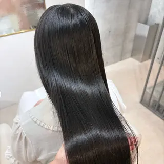 ロング パーマ AOI🎀 顔周り カット/透明感カラーのマツエク・マツパデザイン
