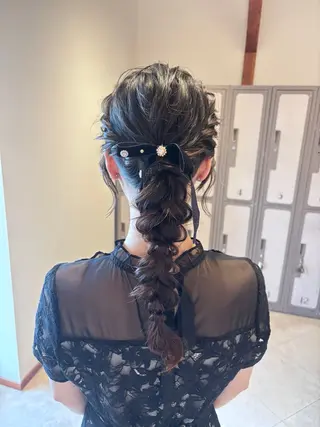 セミロング ヘアアレンジ Ayano_ Jill francのヘアスタイル