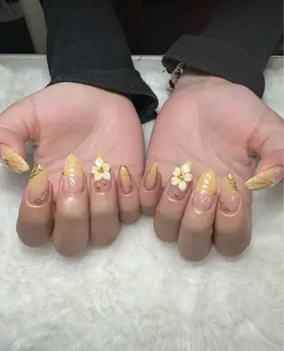 ネイル 佐藤 アミのネイルデザイン