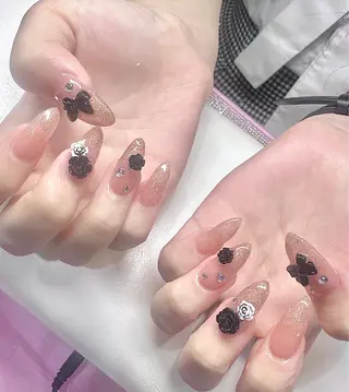ネイル R Nailのネイルデザイン