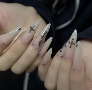 ネイル Miya🎀 nailのネイルデザイン