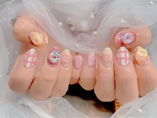 ネイル マジック ミラーのネイルデザイン