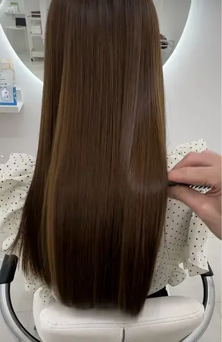 ロング aini上本町 吉元直明のヘアスタイル