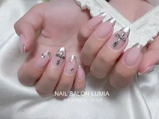 ネイル ネイルサロン ルミア Lumia 店長施術のネイルデザイン