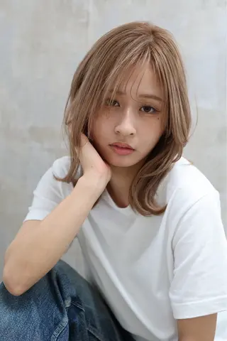 ミディアム 山本(末田) 崇子のヘアスタイル