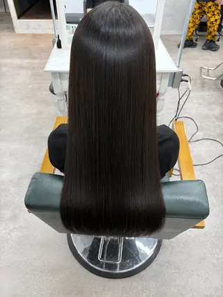 ロング ☘️上村 ☘️髪質 改善/透明感カラーのヘアスタイル