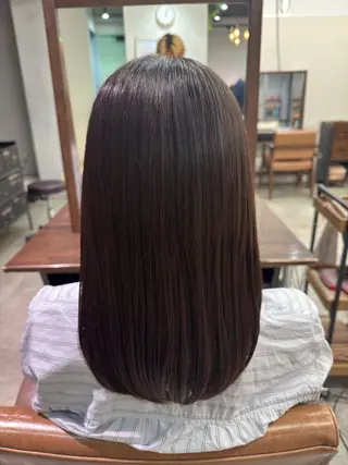 セミロング Unami ／RIKUのヘアスタイル