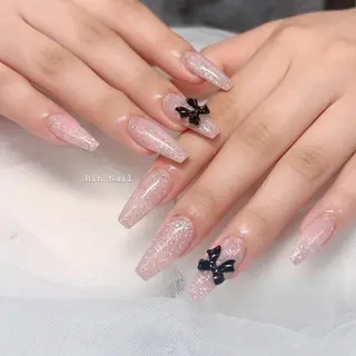 ネイル HIN NAILのネイルデザイン