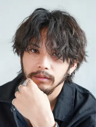 パーマ メンズ 中谷海里/フェザー パーマ/スパイキーのヘアスタイル