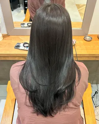 セミロング 柴田真衣 /ナチュラル/半個室のヘアスタイル