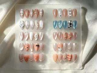 ネイル ユリ🎀長さだし/ パラジェル/持ち込みのネイルデザイン