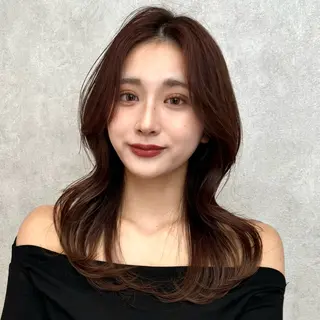 ロング カラー レイヤー🤍 ベージュ🤍　聖奈のヘアスタイル