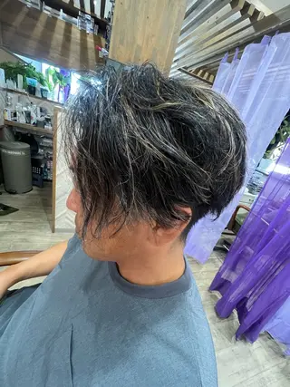 ショート カラー メンズ 今井 里美のヘアスタイル