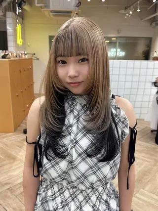 セミロング ダブルカラーベージュ 新潟/万代/髙橋魁真のヘアスタイル
