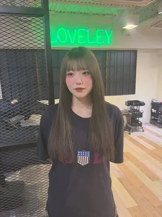 ロング 💜🦋 COCONA🦋💜のヘアスタイル