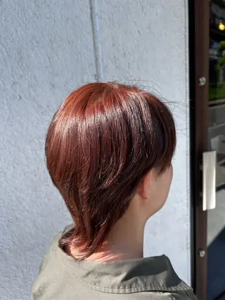 ショート カラー 黒野 菜月のヘアスタイル
