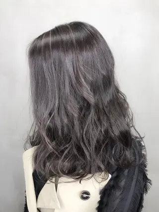 セミロング カラー 【透明感、艶髪】西村 有司のヘアスタイル