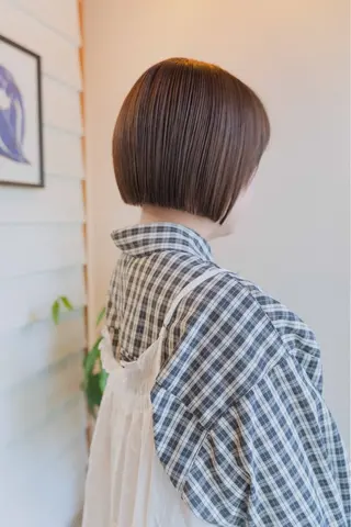 ショート カラー 割引中‼️縮毛矯正 船橋駅5分/鈴木杏美のヘアスタイル