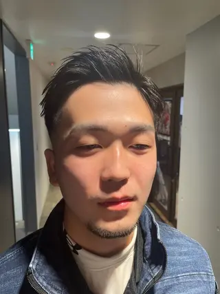 ショート メンズ 藤井 響のヘアスタイル