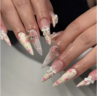 ネイル Julie NailSalonのネイルデザイン