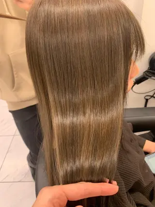 セミロング 【丁寧なカウンセリ ング】MIHOのヘアスタイル