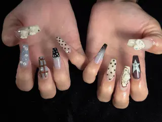 ネイル Mika Nails 心斎橋のネイルデザイン