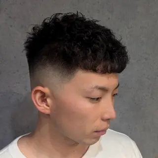 パーマ メンズ CUFFIA💈 天王寺メンズバーバーのヘアスタイル