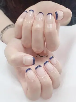 ネイル Elegant beautyトウのネイルデザイン
