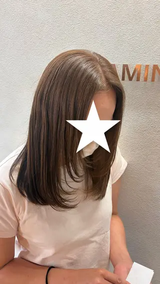 ミディアム 松井 千夏のヘアスタイル