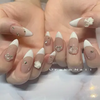 ネイル UrakoNail 《nail》のネイルデザイン