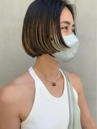 ショート カラー Spiel KOMOのヘアスタイル
