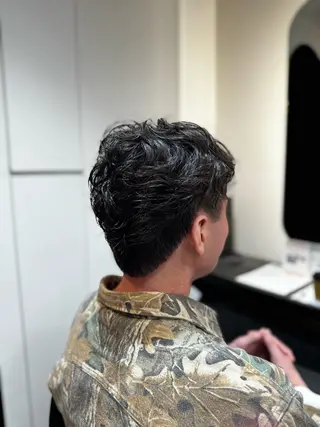 ショート パーマ メンズ 🤍たむら みなみ 銀座🤍のヘアスタイル