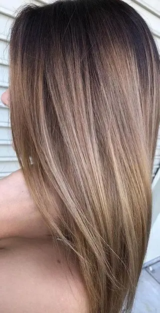 ロング カラー パーマ 大阪レミーエクステ チビ編み込みのヘアスタイル
