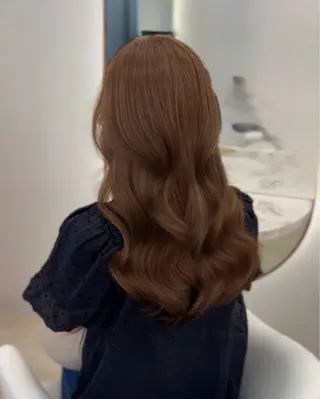 ロング カラー miyuu / ioe  茶屋町のヘアスタイル