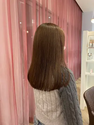 セミロング 江藤 結奈のヘアスタイル