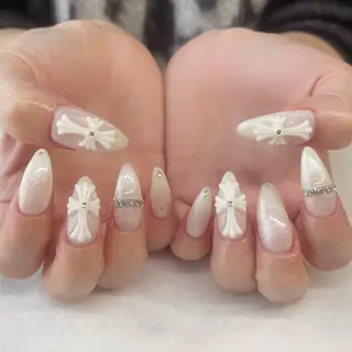 ネイル 💎🐰 saki. m 🐰💎のネイルデザイン