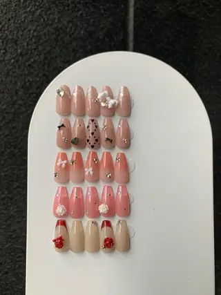 ネイル M2 BEAUTY Rikaのネイルデザイン