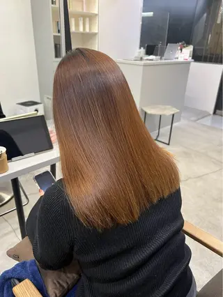 セミロング パーマ 🍒モテ暖色カラー × うる艶✧ ゆなのヘアスタイル