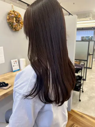ロング 檜谷 晴　顔周りカットのヘアスタイル
