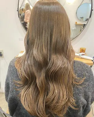 ロング 🫧艶髪/透明感🫧 EIGHT副店長丸山のヘアスタイル