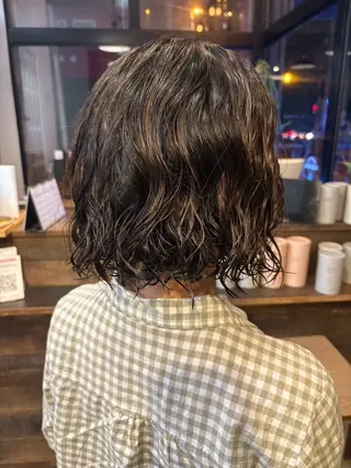 ショート パーマ 山口 真里亜のヘアスタイル
