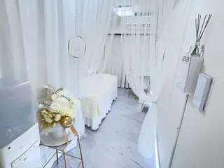 OLYMPIA 小顔 ハーブピーリングのエステ・リラクイメージ