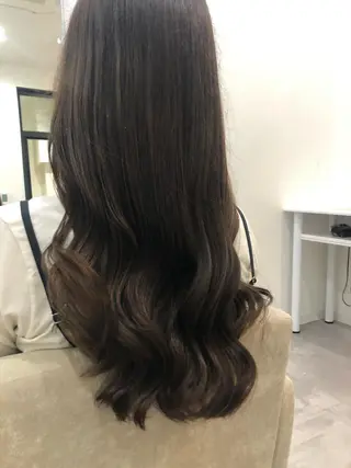 ロング ⭐️艶髪⭐️髪質改善 newi町田 山本のヘアスタイル